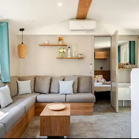 Le Petit Paradis Du Golfe אתר קמפינג *